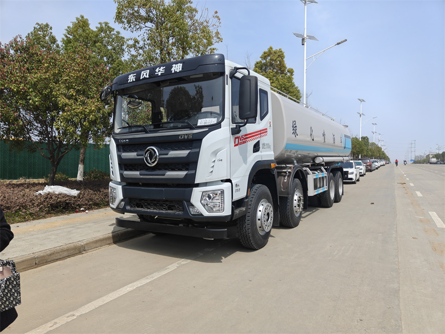 東風(fēng)30方灑水車-東風(fēng)華神DV5大型灑水車-東風(fēng)前四后八灑水車 東風(fēng)30方灑水車-東風(fēng)華神DV5大型灑水車-東風(fēng)前四后八灑水車